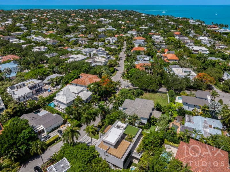 aerial · 165-hampton