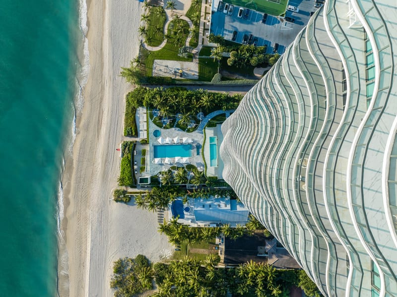 aerial · 19575-collins-ave