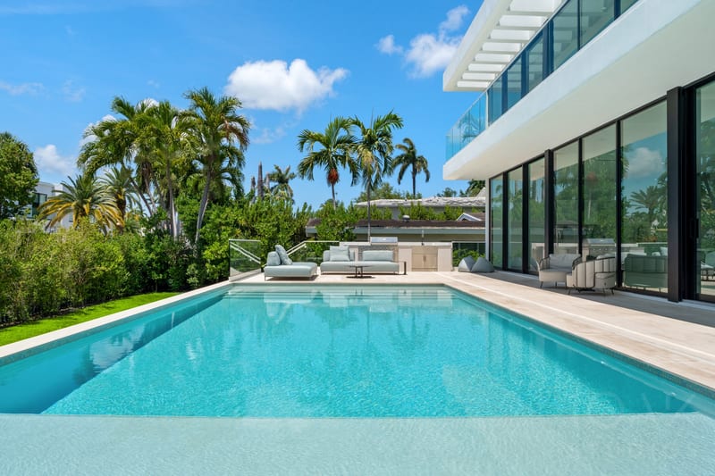 amenities · 35-s-hibiscus-dr