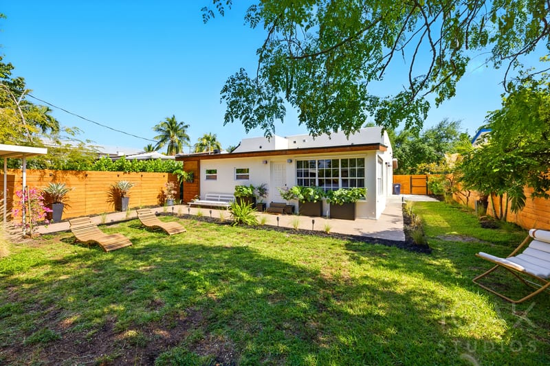 exterior · 1363-biarritz-dr
