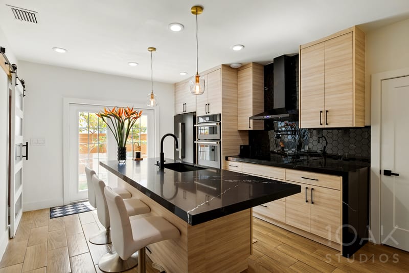 interior · 1363-biarritz-dr