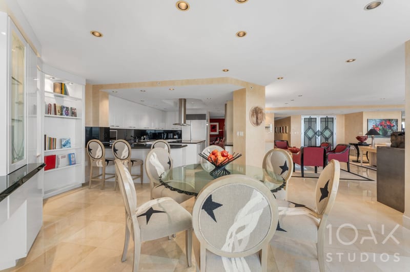 interior · 430-grand-bay